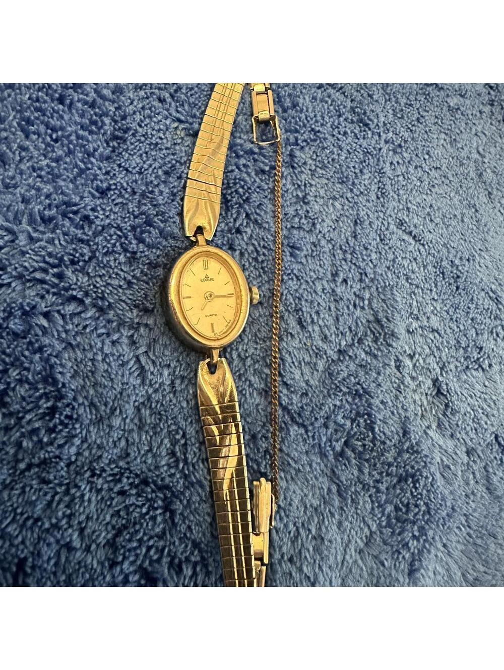 Lorus Elegant Chain Floral Design Watch